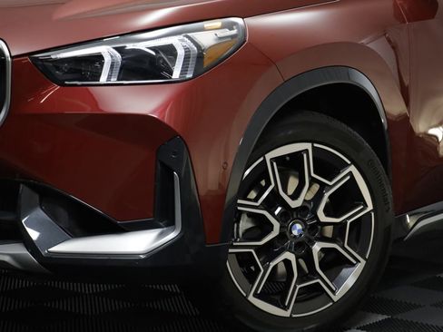 Certified 2026 BMW X1 xDrive28i AWD/4WD image 3