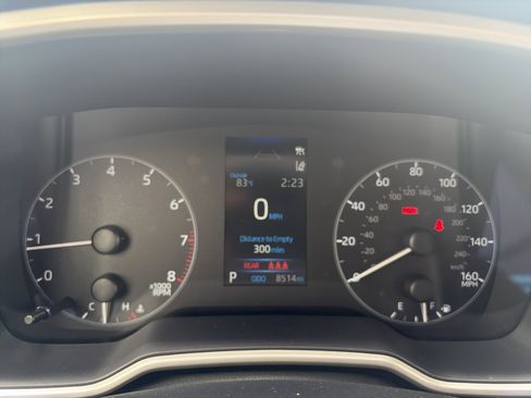 Used 2025 Toyota Corolla SE image 23