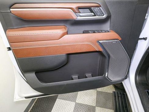 Used 2024 GMC Sierra 2500 Denali Ultimate image 45