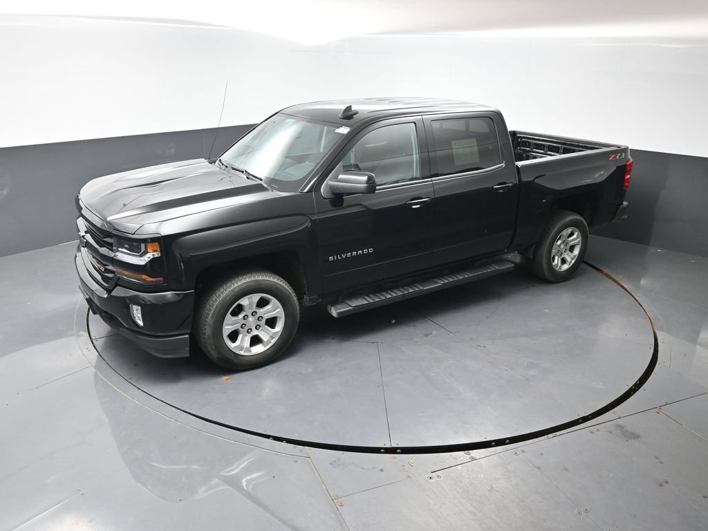 Used 2018 Chevrolet Silverado 1500 LT w/ All Star Edition AWD/4WD image 43