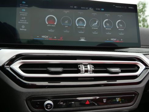 Used 2024 BMW M4 xDrive Competition w/ Executive Package AWD/4WD image 17