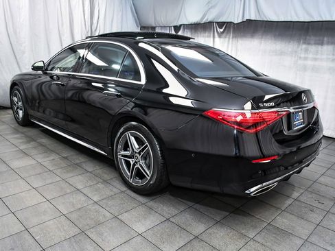 Used 2022 Mercedes-Benz S 500 4MATIC w/ AMG Line Package image 4