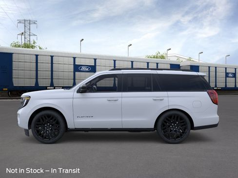 New 2026 Ford Expedition Platinum w/ Stealth Performance Package AWD/4WD image 3