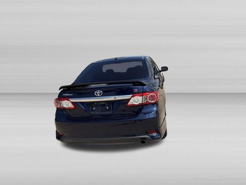 Used 2011 Toyota Corolla S FWD image 4
