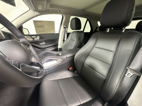 Used 2026 Mercedes-Benz GLE 350 4MATIC image 9