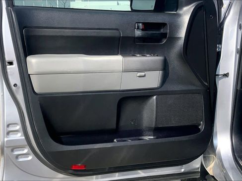 Used 2012 Toyota Tundra Dbl 5.7L V8 6-Spd AT image 24