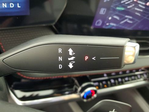 New 2026 Chevrolet Equinox RS image 20