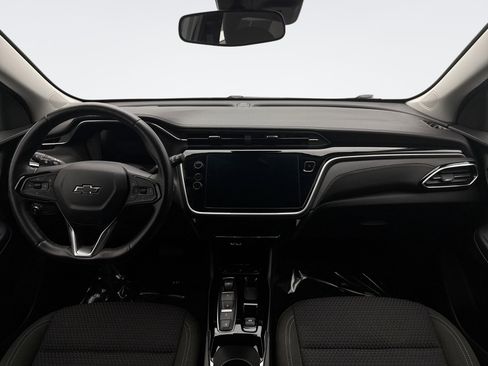 Used 2022 Chevrolet Bolt EUV LT w/ Comfort Package image 14