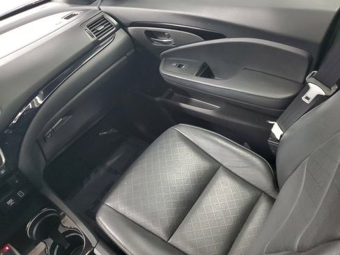 Certified 2021 Honda Passport Touring image 11