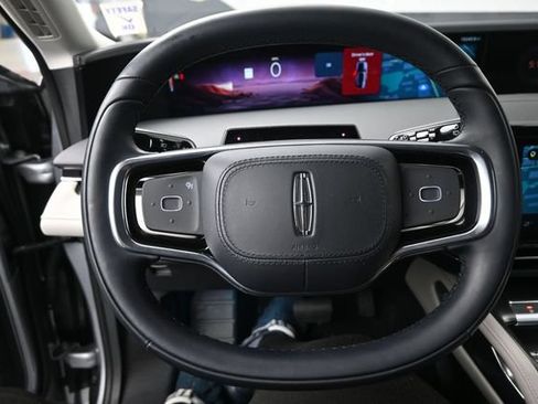 Certified 2025 Lincoln Nautilus Premier AWD/4WD image 14