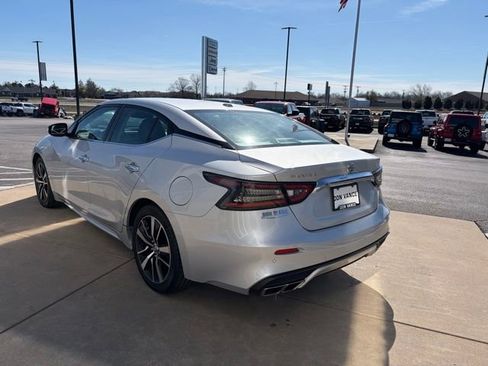 Used 2022 Nissan Maxima SV w/ Floor Mat Group image 4