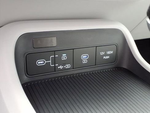 New 2026 Hyundai Kona SE FWD image 10
