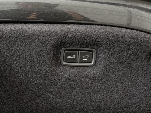 Used 2023 Audi e-tron GT Premium Plus AWD/4WD image 35