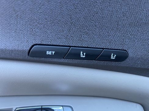 Certified 2025 Kia Carnival EX image 49