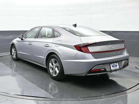 Certified 2023 Hyundai Sonata SE w/ Cargo Package FWD image 2
