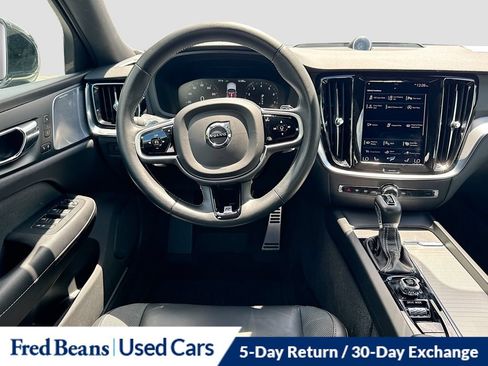Used 2019 Volvo S60 T6 R-Design AWD/4WD image 30