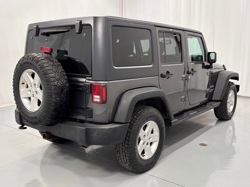 Used 2017 Jeep Wrangler Unlimited Sport w/ Quick Order Package 24S image 5