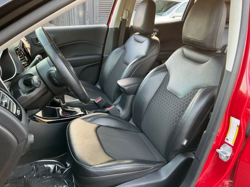 Used 2019 Jeep Compass Altitude image 19