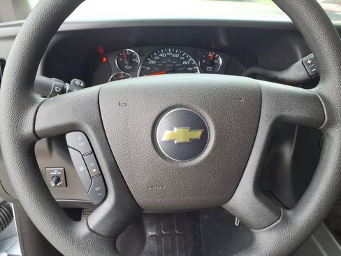 New 2026 Chevrolet Express 2500 w/ Driver Convenience Package RWD image 19