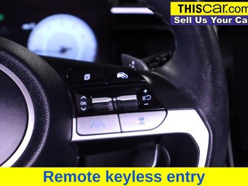 Used 2023 Hyundai Tucson Limited FWD image 16