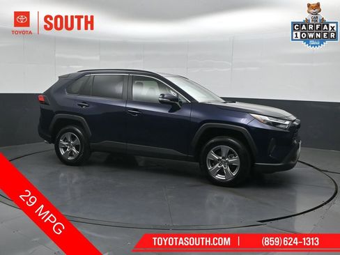 Used 2025 Toyota RAV4 XLE AWD/4WD image 1