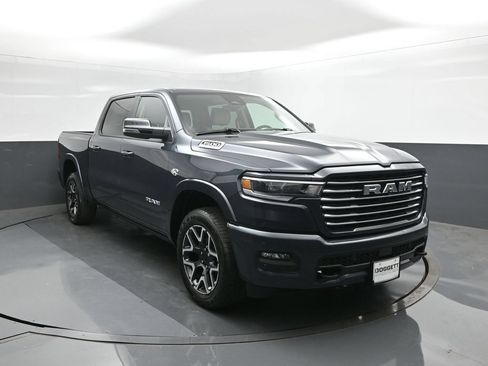New 2026 RAM 1500 Laramie w/ Laramie Southwest Edition AWD/4WD image 17