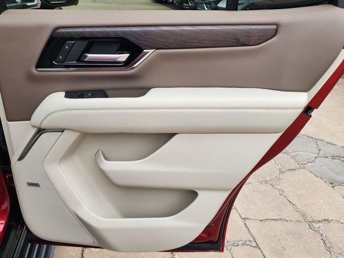 New 2026 GMC Yukon Denali w/ Denali Reserve Package AWD/4WD image 49