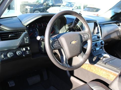 Used 2019 Chevrolet Tahoe Premier image 11