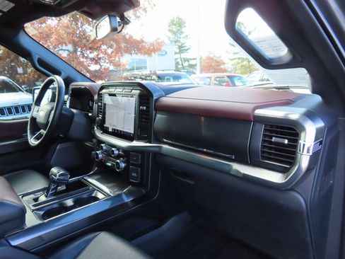 Used 2023 Ford F150 Lariat w/ Equipment Group 502A High image 18