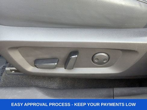 Used 2023 Mitsubishi Outlander SEL image 21