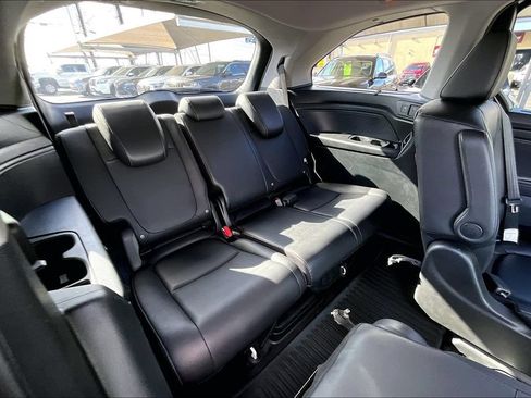 Used 2023 Honda Odyssey Touring image 39