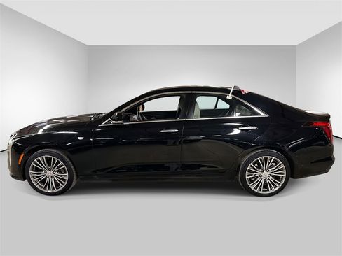 Used 2023 Cadillac CT4 Premium Luxury image 2