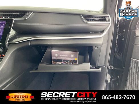 Used 2023 Jeep Grand Cherokee L Laredo AWD/4WD image 32