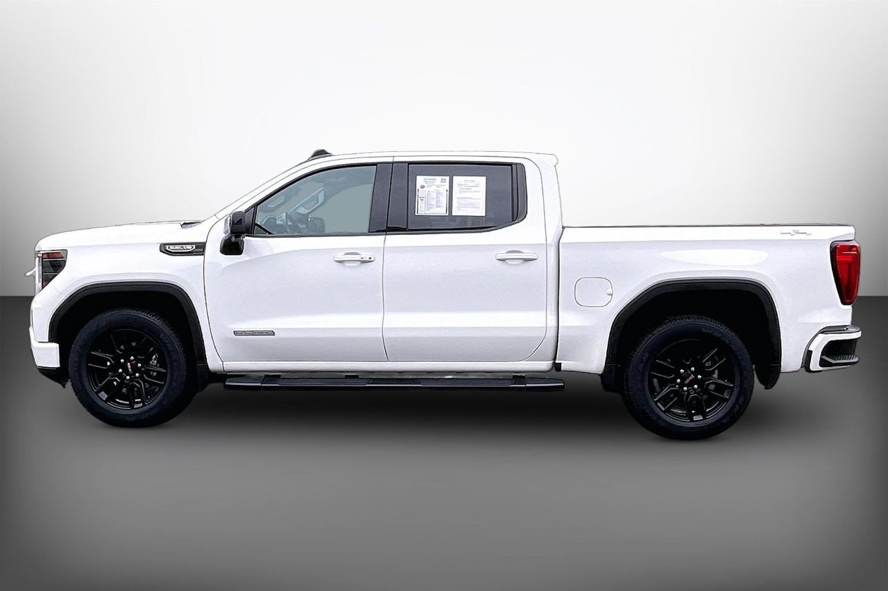 Used 2023 GMC Sierra 1500 Elevation w/ Elevation Premium Package AWD/4WD image 5