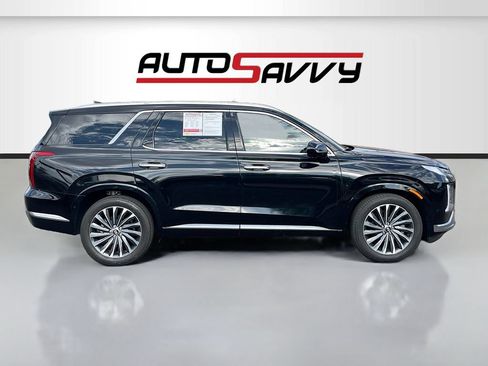 Used 2024 Hyundai Palisade Calligraphy FWD image 8