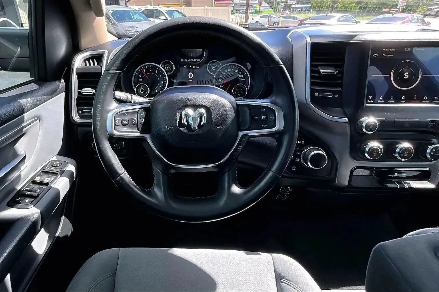 Used 2019 RAM 1500 Big Horn AWD/4WD image 5