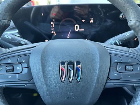 New 2026 Buick Envista Preferred image 25