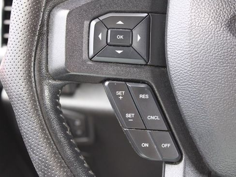 Used 2020 Ford F150 XLT w/ Equipment Group 302A Luxury AWD/4WD image 28