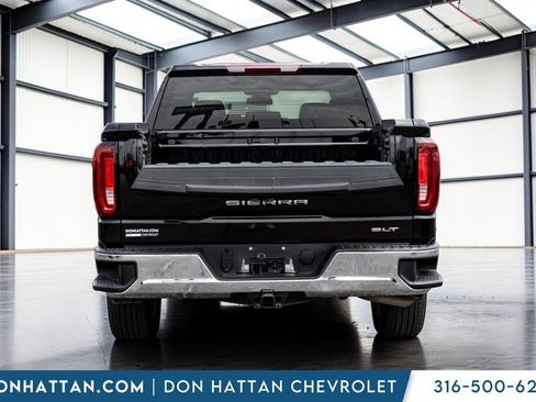 Used 2025 GMC Sierra 1500 SLT AWD/4WD image 23