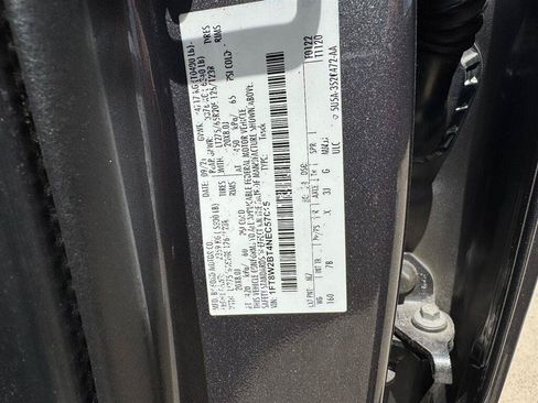 Used 2022 Ford F250 Platinum AWD/4WD image 2
