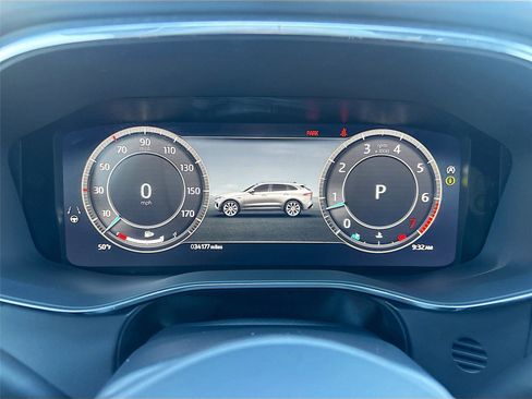 Used 2024 Jaguar F-PACE R-Dynamic S image 14