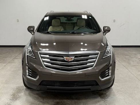 Used 2019 Cadillac XT5 Luxury FWD image 4