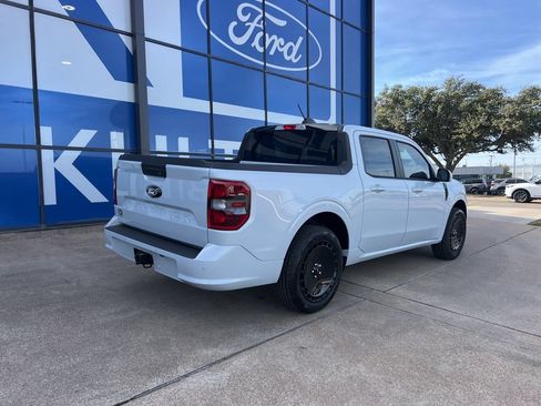 New 2026 Ford Maverick Lobo AWD/4WD image 6