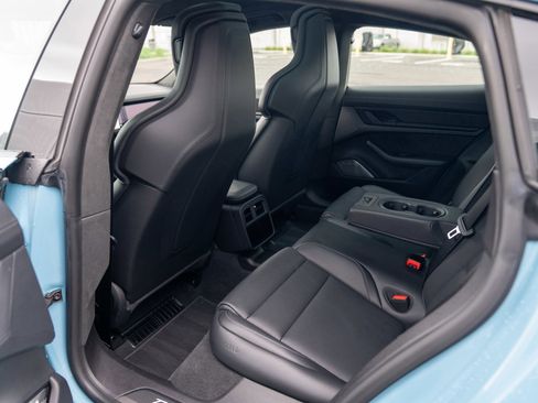 Certified 2025 Porsche Taycan Turbo AWD/4WD image 21