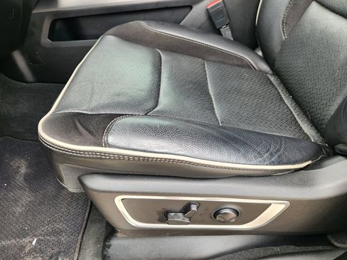 Used 2022 RAM 1500 Laramie AWD/4WD image 23