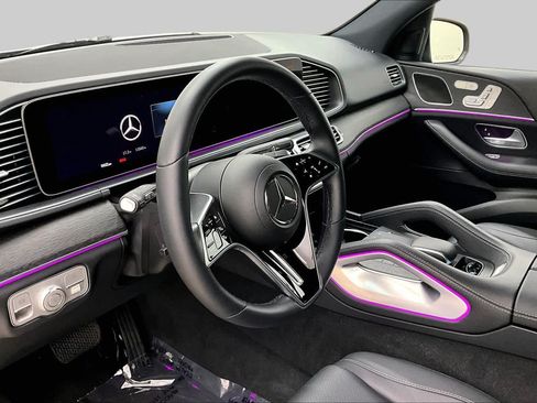 Certified 2025 Mercedes-Benz GLE 350 4MATIC image 18
