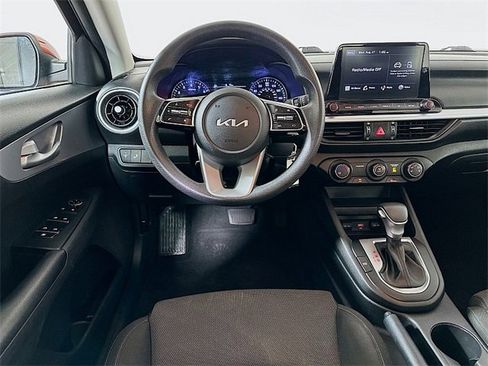 Used 2023 Kia Forte LXS w/ LXS Technology Package image 21