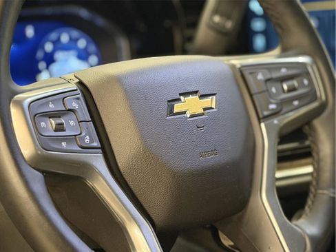 Certified 2024 Chevrolet Silverado 1500 LT w/ Z71 Off-Road Package AWD/4WD image 17