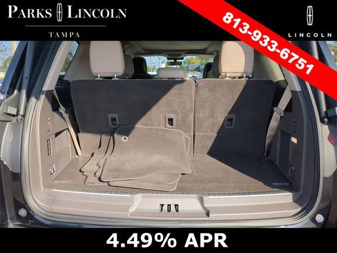 Certified 2022 Lincoln Navigator Reserve image 8