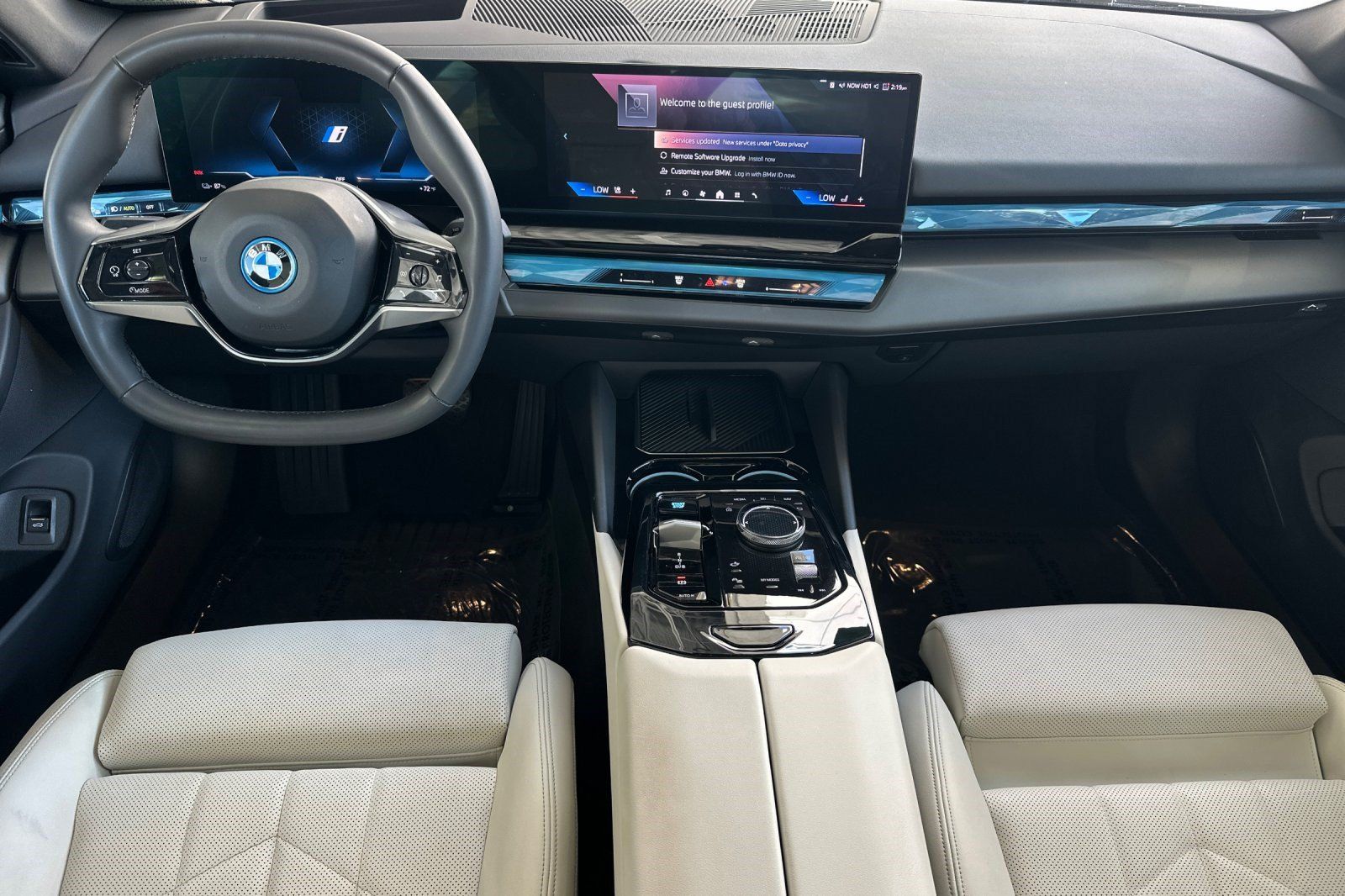 Certified 2024 BMW i5 eDrive40i w/ Premium Package RWD image 17